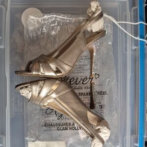 Hollywood Glam Sparkle Heels - Women's Size 9